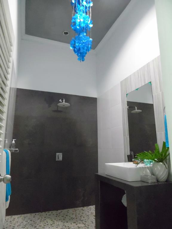 Lazy Monkey Hotel Senggigi Exterior foto